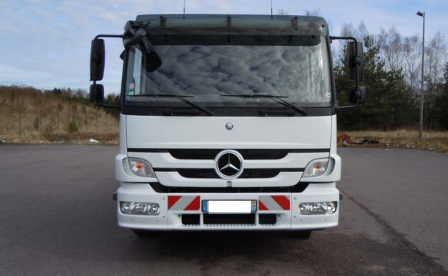 Plateau 6.5 m installe sur depanneuse Mercedes Atego 12.29 -1